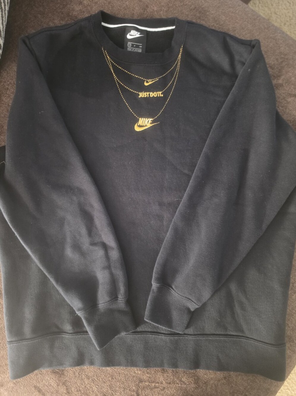 Nike Women Crewneck Sweatshirt with Gold Swoosh and Chain Graphics
